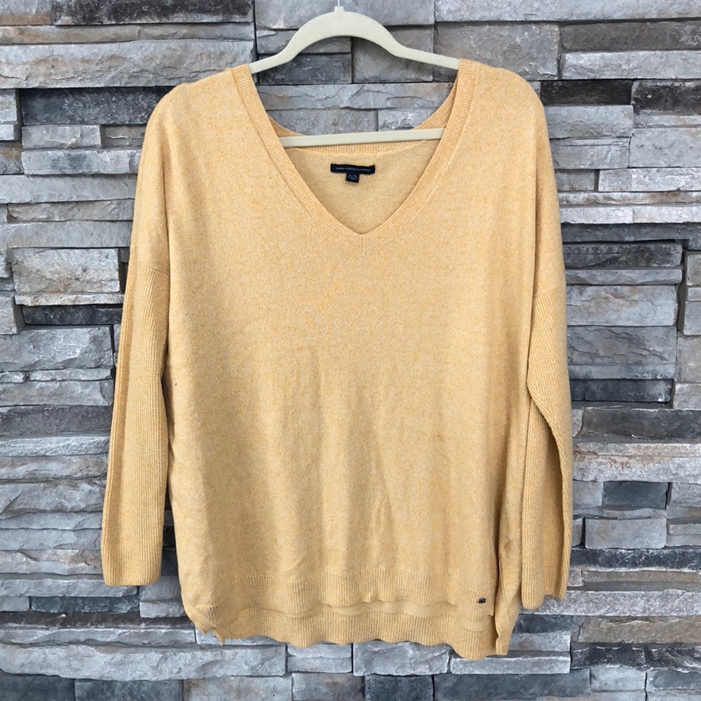 Yellow v-Neck sweater size XL!